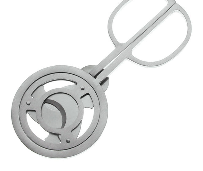The Leaf Shutter Cigar Scissor