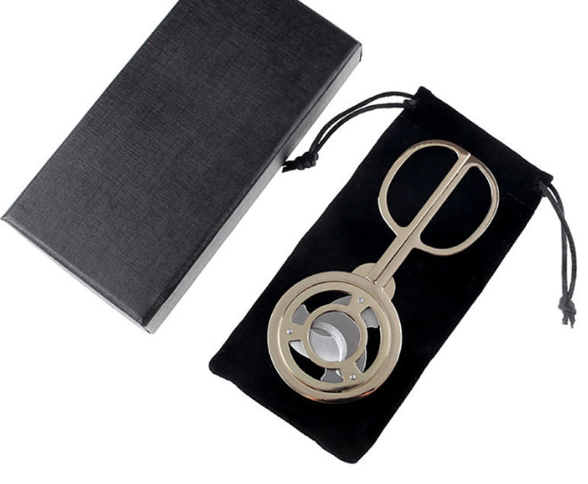 The Leaf Shutter Cigar Scissor