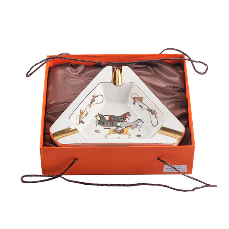 Caballos Triangular Ashtray